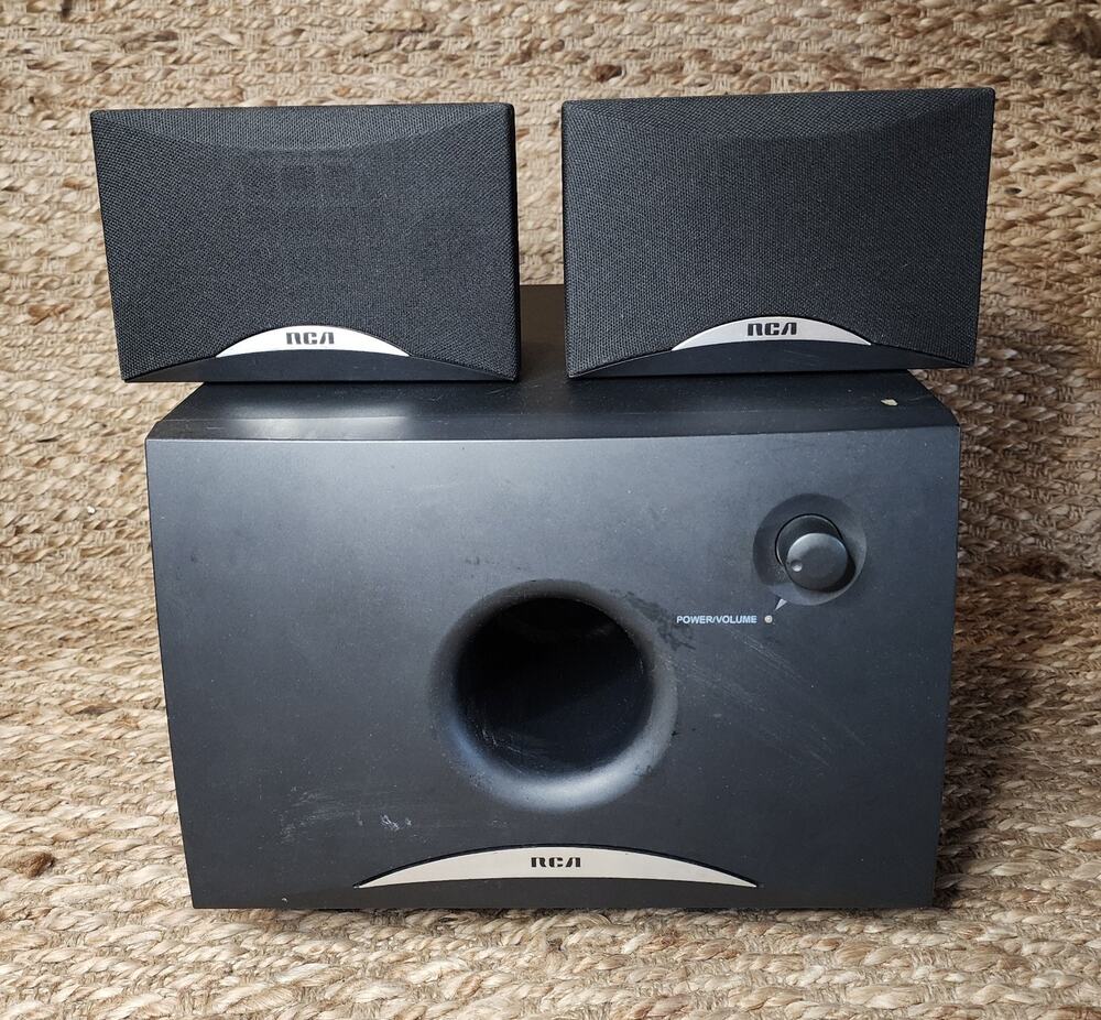 RCA Subwoofer SP9978AW 150W And 2 25W Surround Satellite Speakers